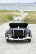 Auburn 12-165 Salon Dual Ratio Convertible 1933 года